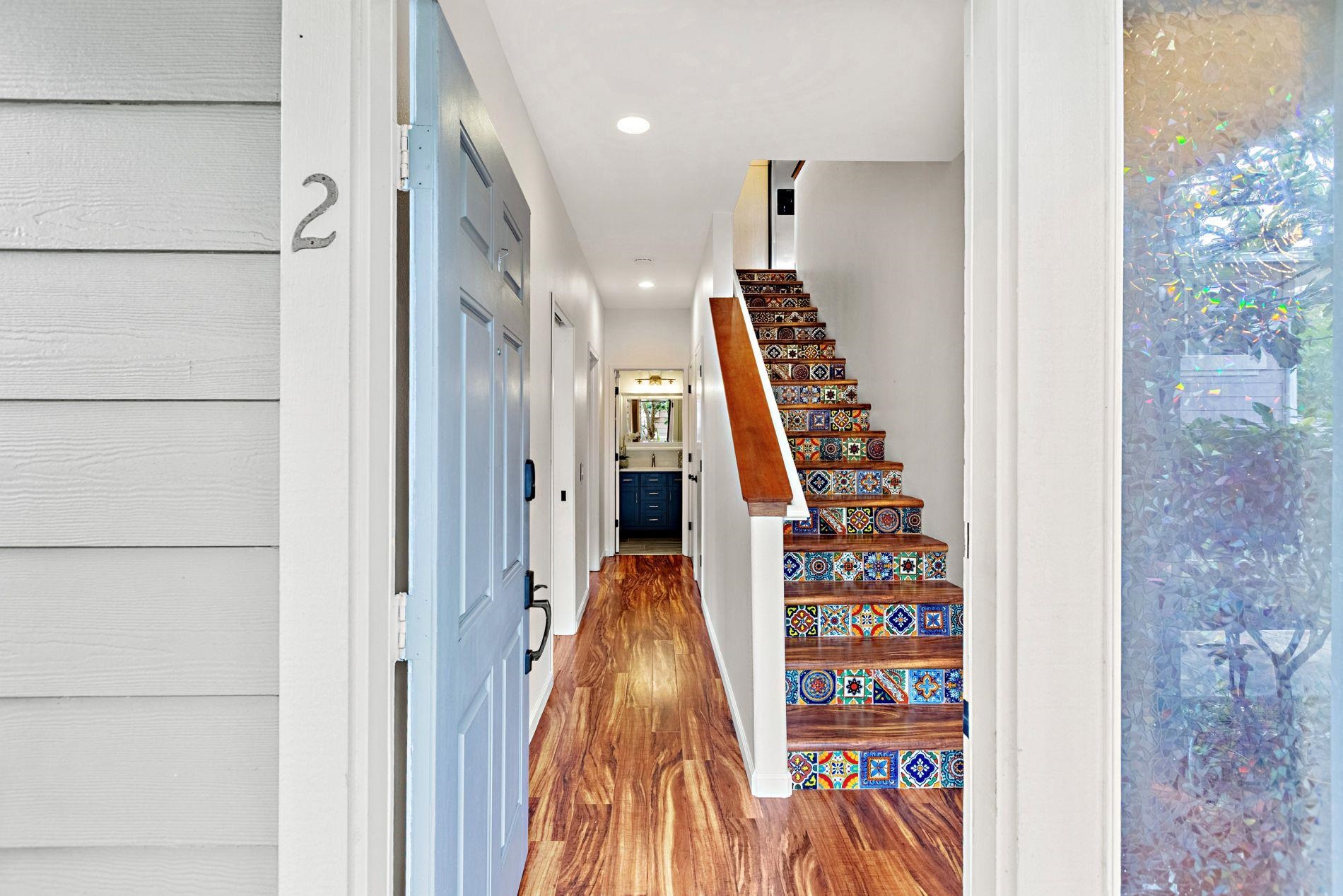 127 Punohu Lane, Unit 72 Lahaina, HI 96761 - Photo 10 of 43 a view of an entryway with a floor