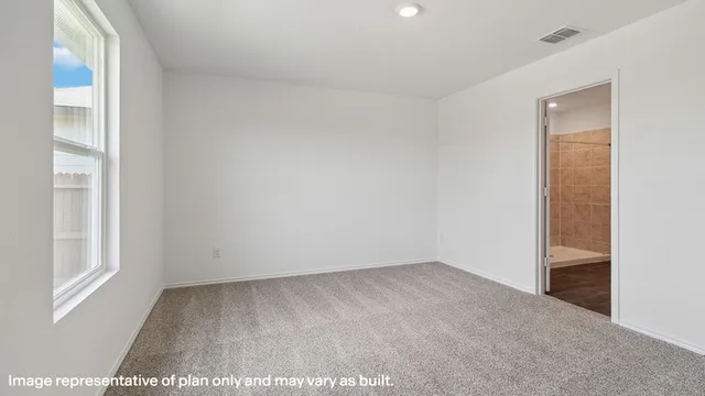 $199,990 | 405 Wild Goose Drive, Luling, TX 78648