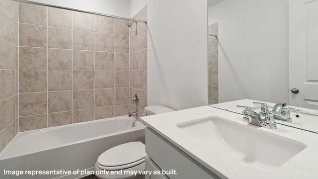 $199,990 | 405 Wild Goose Drive, Luling, TX 78648