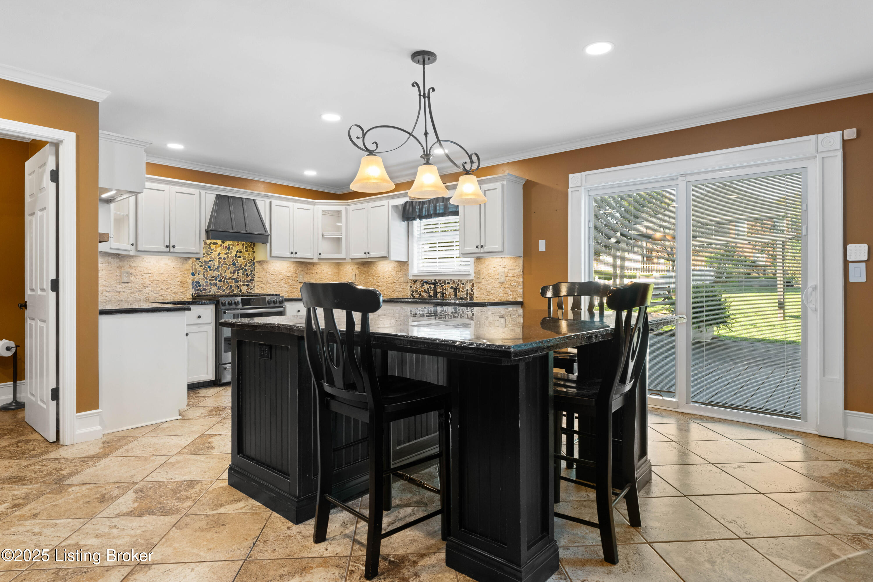 1220 Williams Ridge Road Louisville, KY 40243 - Photo 16 of 51 DSC01624