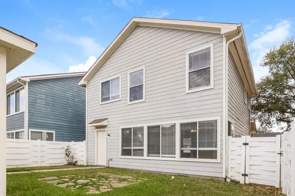 $1,920 | 10202 Farrell Drive, Houston, TX 77070