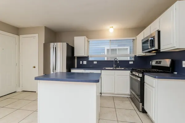 $1,920 | 10202 Farrell Drive, Houston, TX 77070