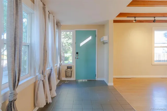 $2,400 | 1222 East Dale Street, Colorado Springs, CO 80909