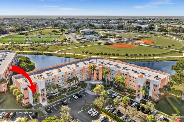 $209,500 | 7735 Yardley Drive, Unit 201, Tamarac, FL 33321