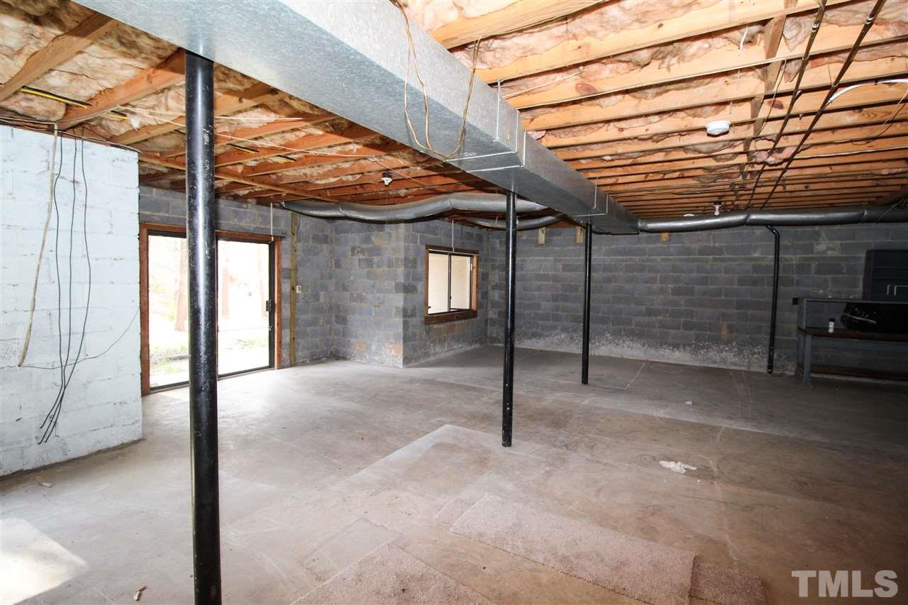 5830 Whitebud Drive Raleigh, NC 27609 - Photo 3 of 25