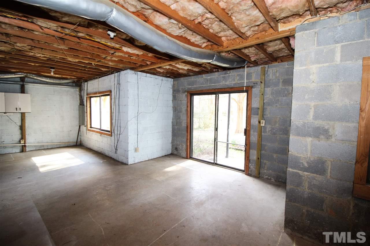 5830 Whitebud Drive Raleigh, NC 27609 - Photo 4 of 25