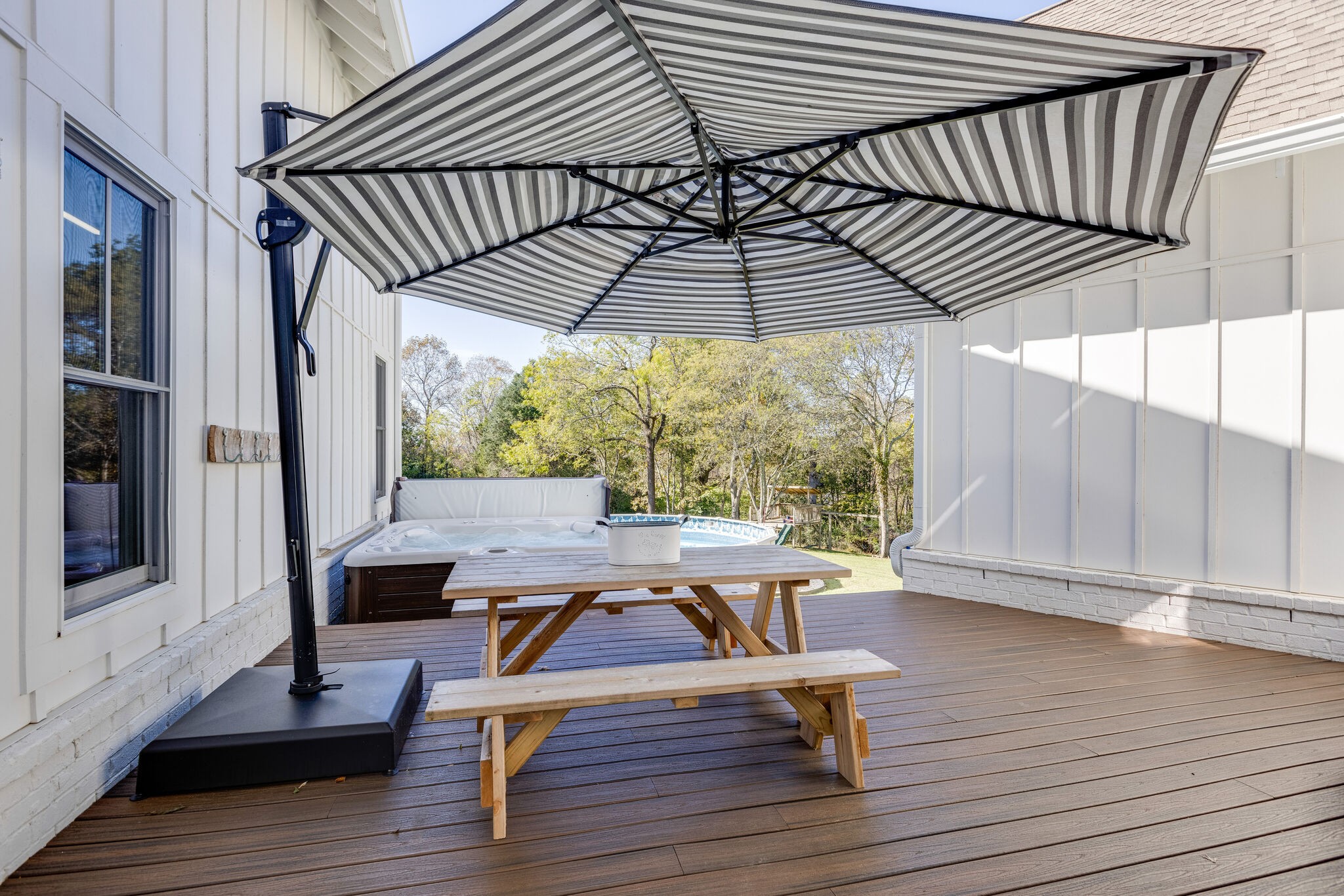 322 Springhouse Circle Franklin, TN 37067 - Photo 65 of 70 a view of sitting area in balcony with wooden floor