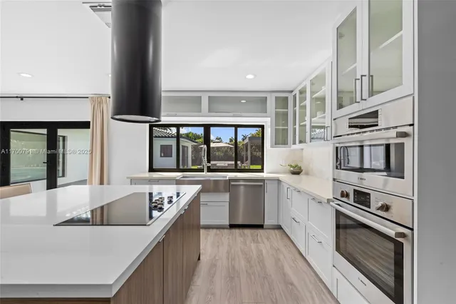 $30,000 | 116 West 1st Court, Miami Beach, FL 33139