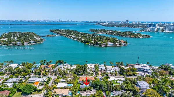 $30,000 | 116 West 1st Court, Miami Beach, FL 33139