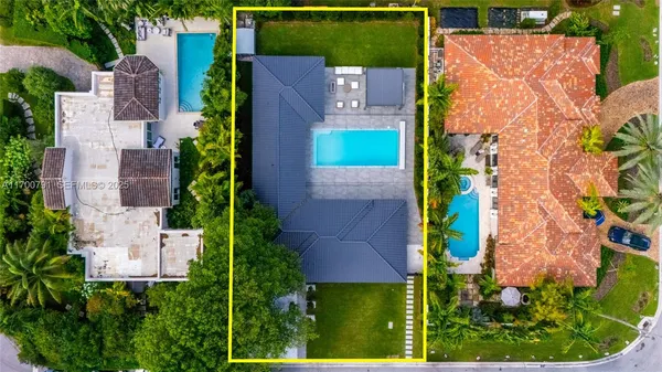 $30,000 | 116 West 1st Court, Miami Beach, FL 33139