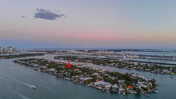 $30,000 | 116 West 1st Court, Miami Beach, FL 33139
