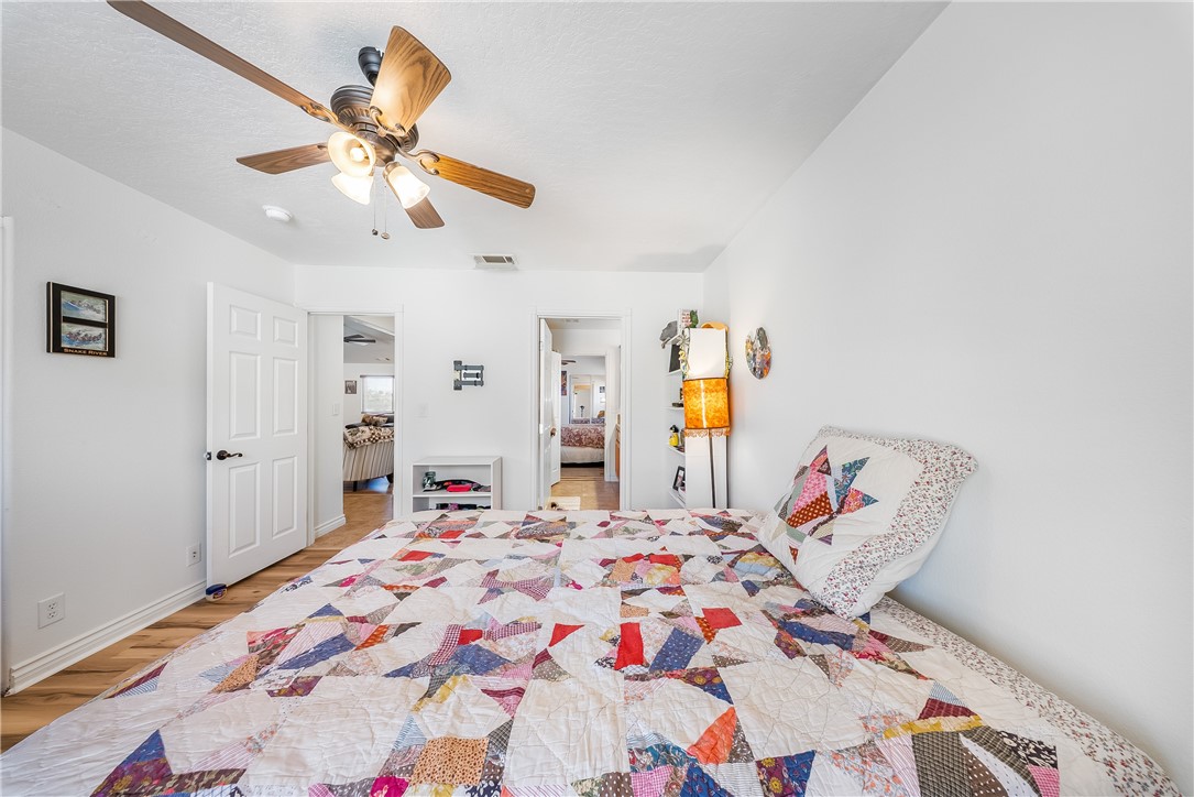 16209 Serrano Road Apple Valley, CA 92307 - Photo 22 of 36