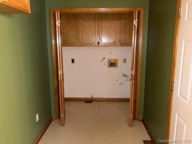 483 Shiloh Unity Road Lancaster, SC 29720 - Photo 17 of 22 a view of an empty room