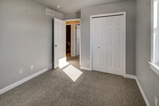 $274,900 | 204 South Musket Ridge Drive, Sun Prairie, WI 53590