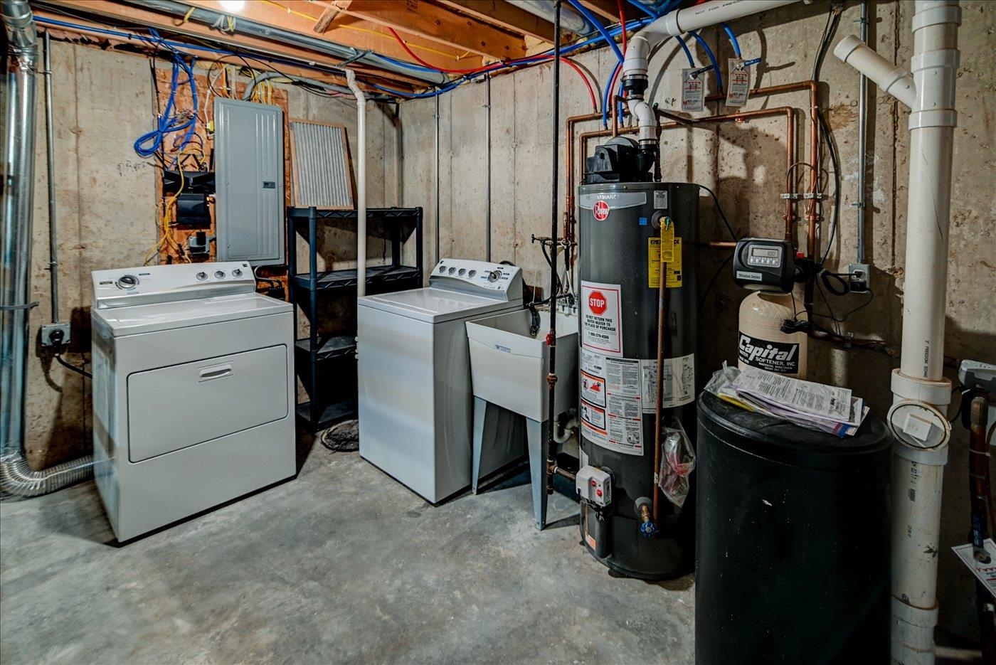 204 South Musket Ridge Drive Sun Prairie, WI 53590 - Photo 38 of 46