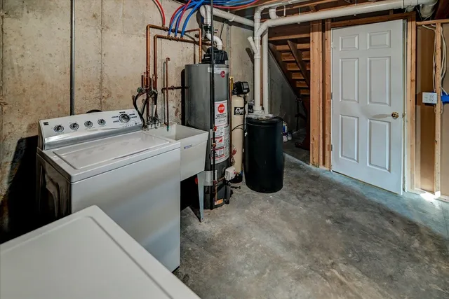 $274,900 | 204 South Musket Ridge Drive, Sun Prairie, WI 53590