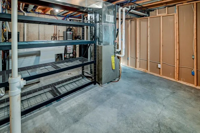 $274,900 | 204 South Musket Ridge Drive, Sun Prairie, WI 53590