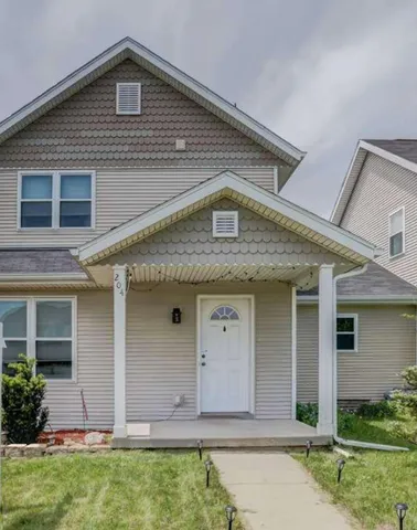 $274,900 | 204 South Musket Ridge Drive, Sun Prairie, WI 53590