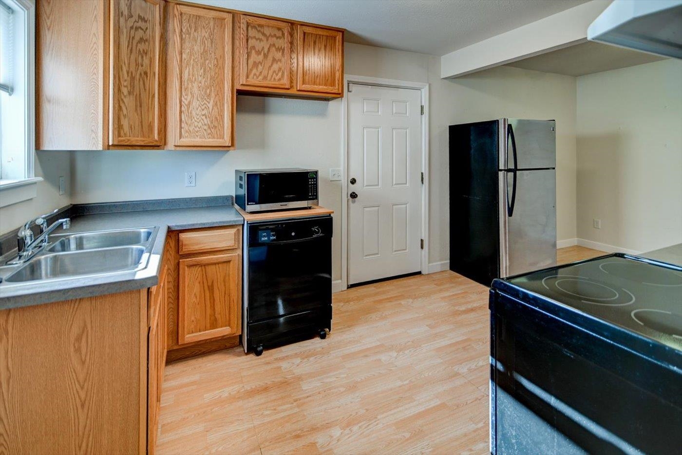 204 South Musket Ridge Drive Sun Prairie, WI 53590 - Photo 7 of 46