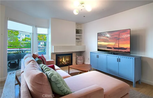 $4,400 | 240 Nice Lane, Unit 102, Newport Beach, CA 92663