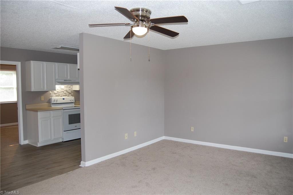 2421 Robbins Street High Point, NC 27263 - Photo 3 of 22 Gallery Image 3