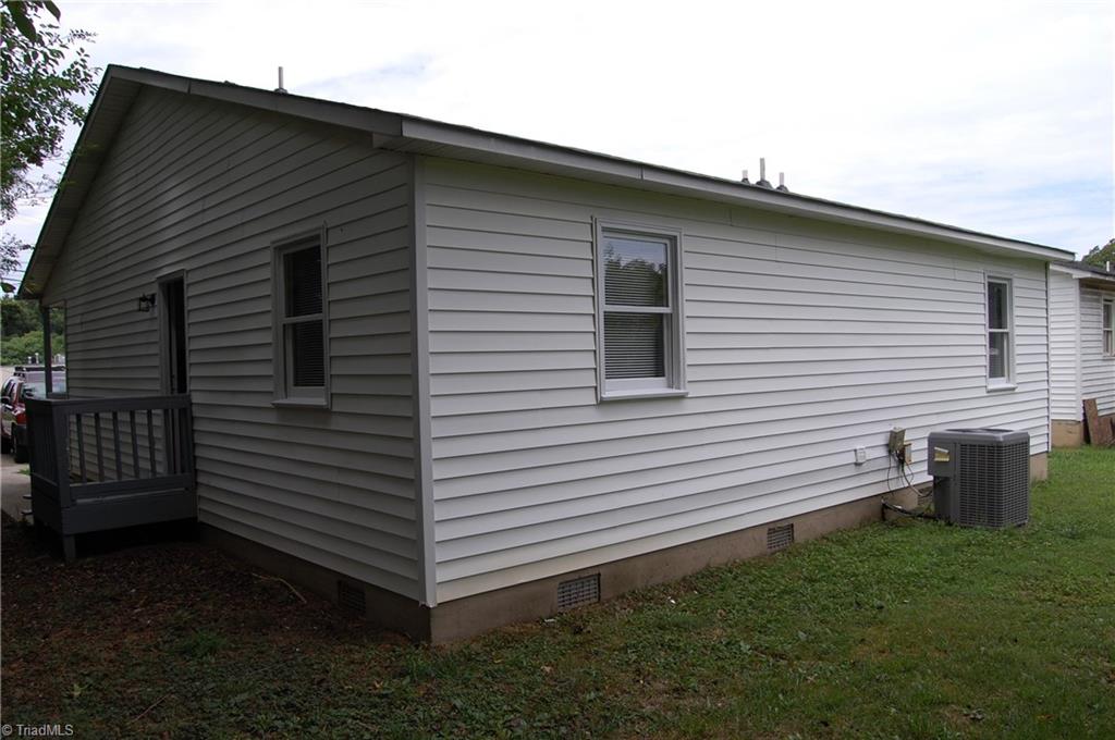 2421 Robbins Street High Point, NC 27263 - Photo 22 of 22 Gallery Image 22