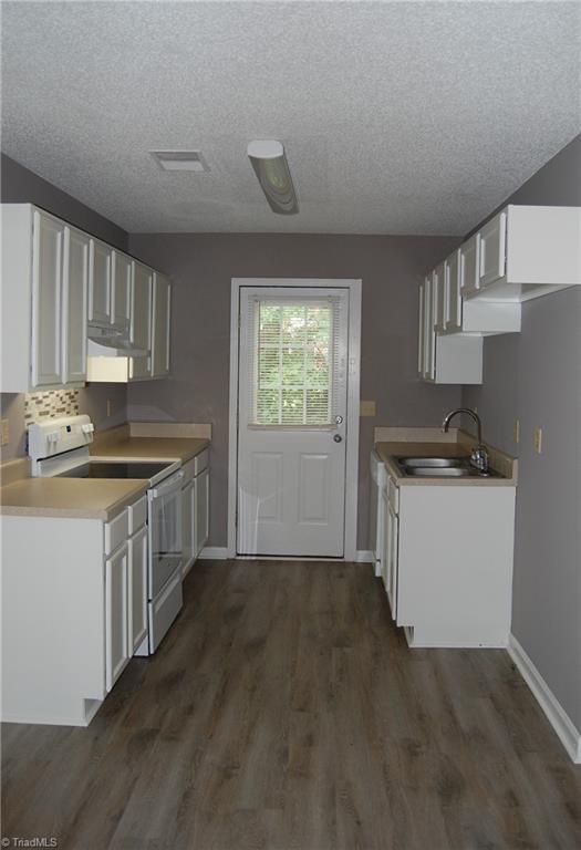 2421 Robbins Street High Point, NC 27263 - Photo 6 of 22 Gallery Image 6