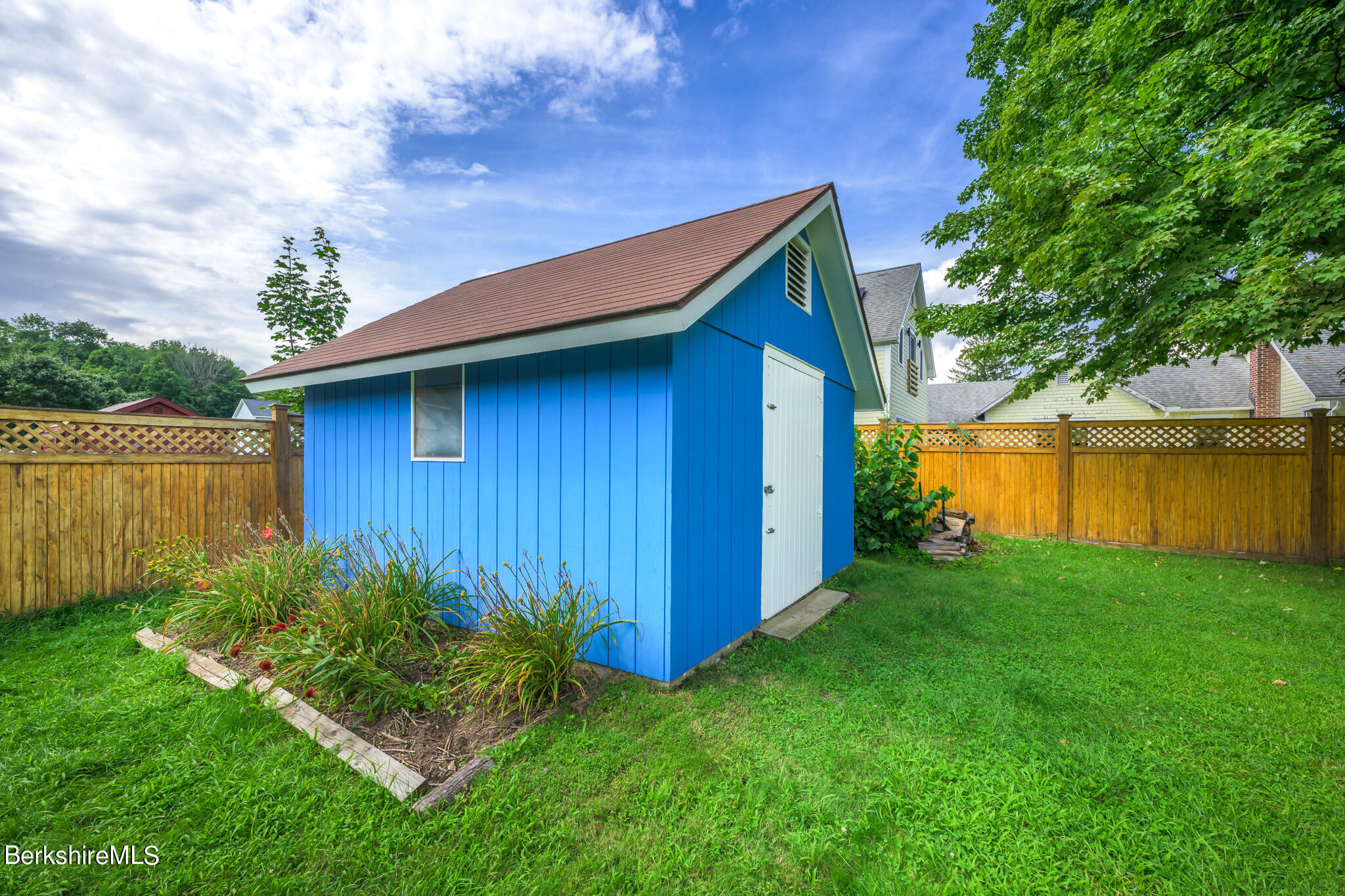 20 State Line Road West Stockbridge, MA 01266 - Photo 12 of 34 Shed