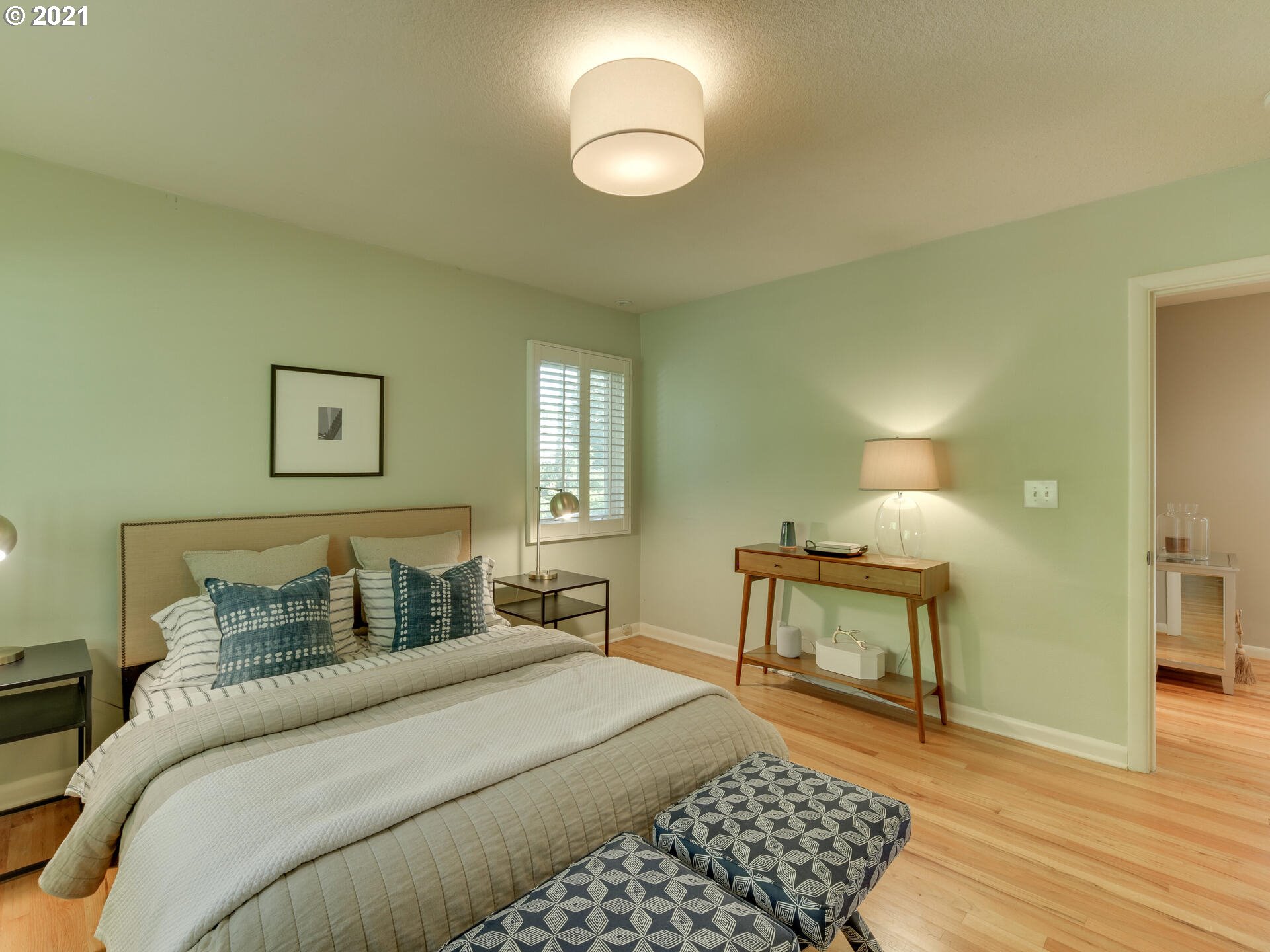 3444 Southwest Shattuck Road Portland, OR 97221 - Photo 17 of 31 Gallery Image 17