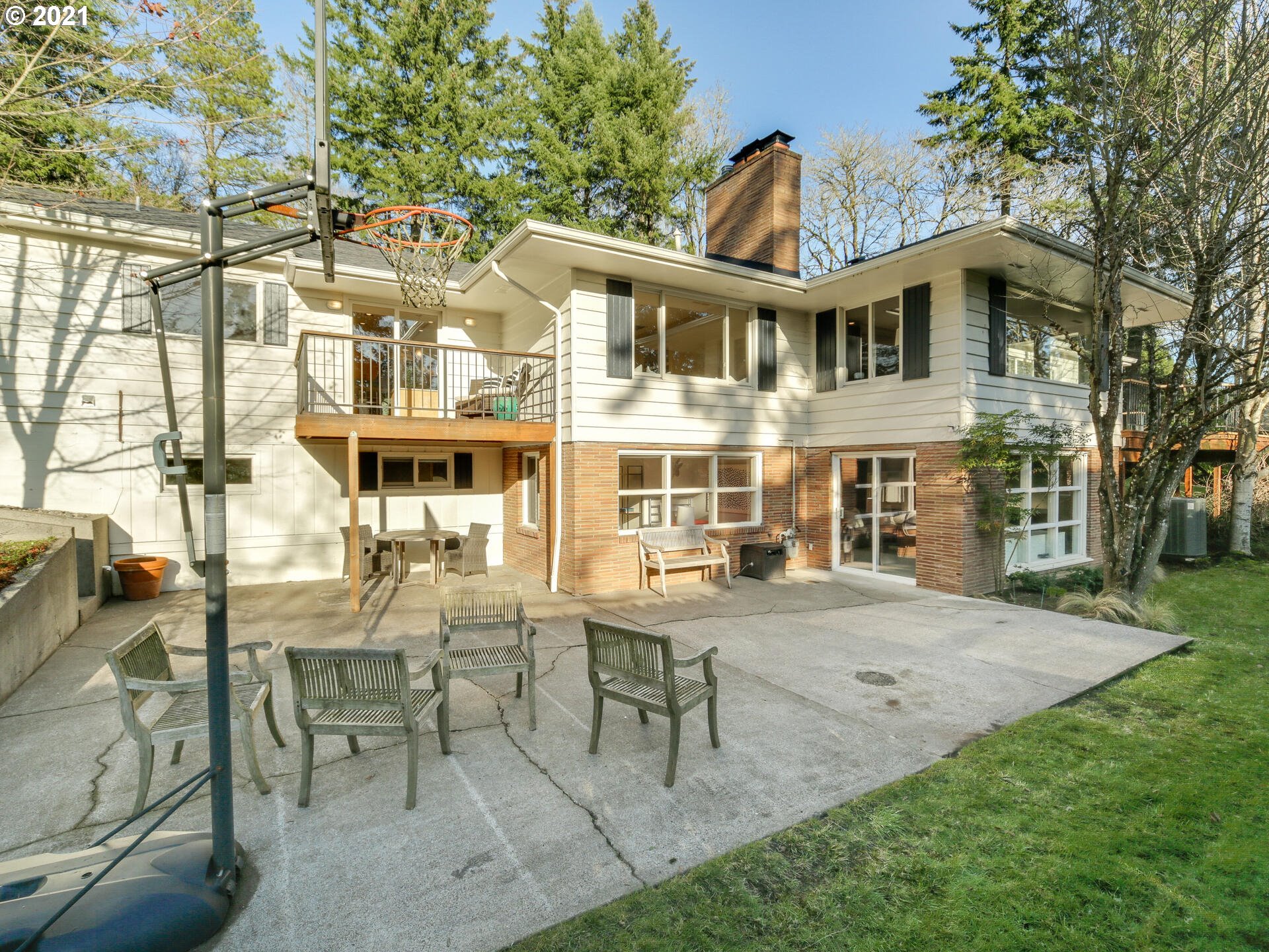 3444 Southwest Shattuck Road Portland, OR 97221 - Photo 25 of 31 Gallery Image 25