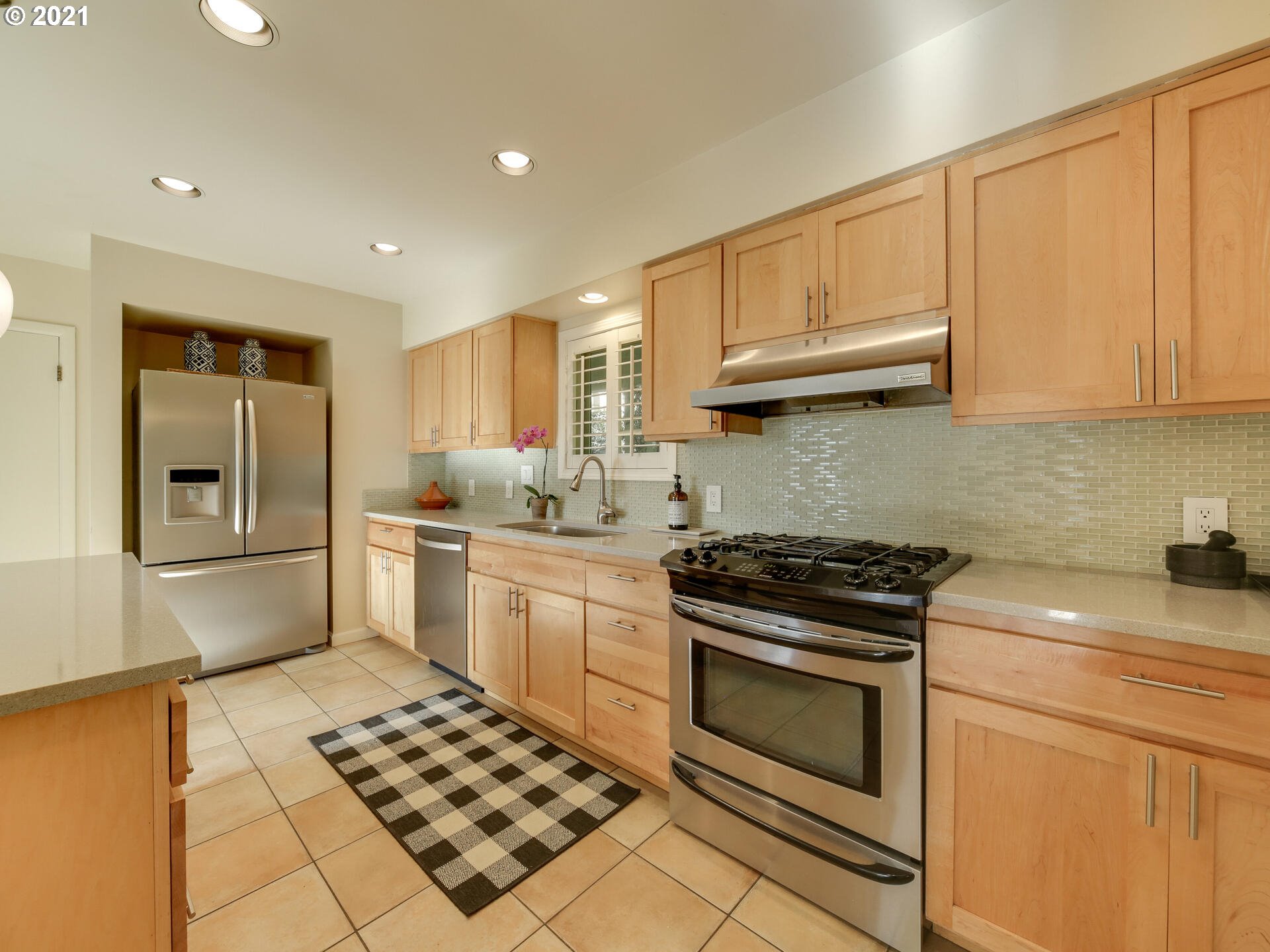 3444 Southwest Shattuck Road Portland, OR 97221 - Photo 7 of 31 Gallery Image 7