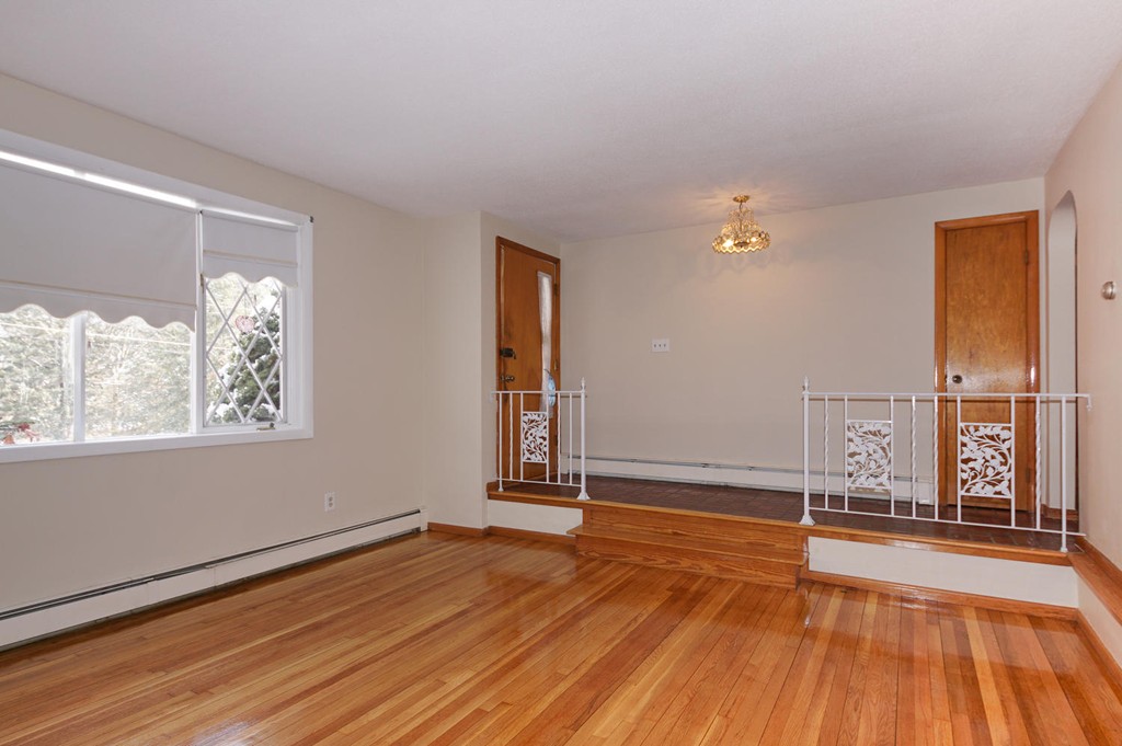 11 Cynthia Road Billerica, MA 01821 - Photo 6 of 16