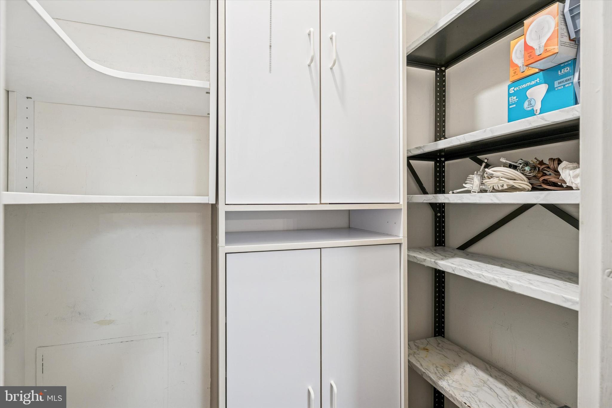 100 West Avenue, Unit 329S Jenkintown, PA 19046 - Photo 15 of 19 a close view of closet
