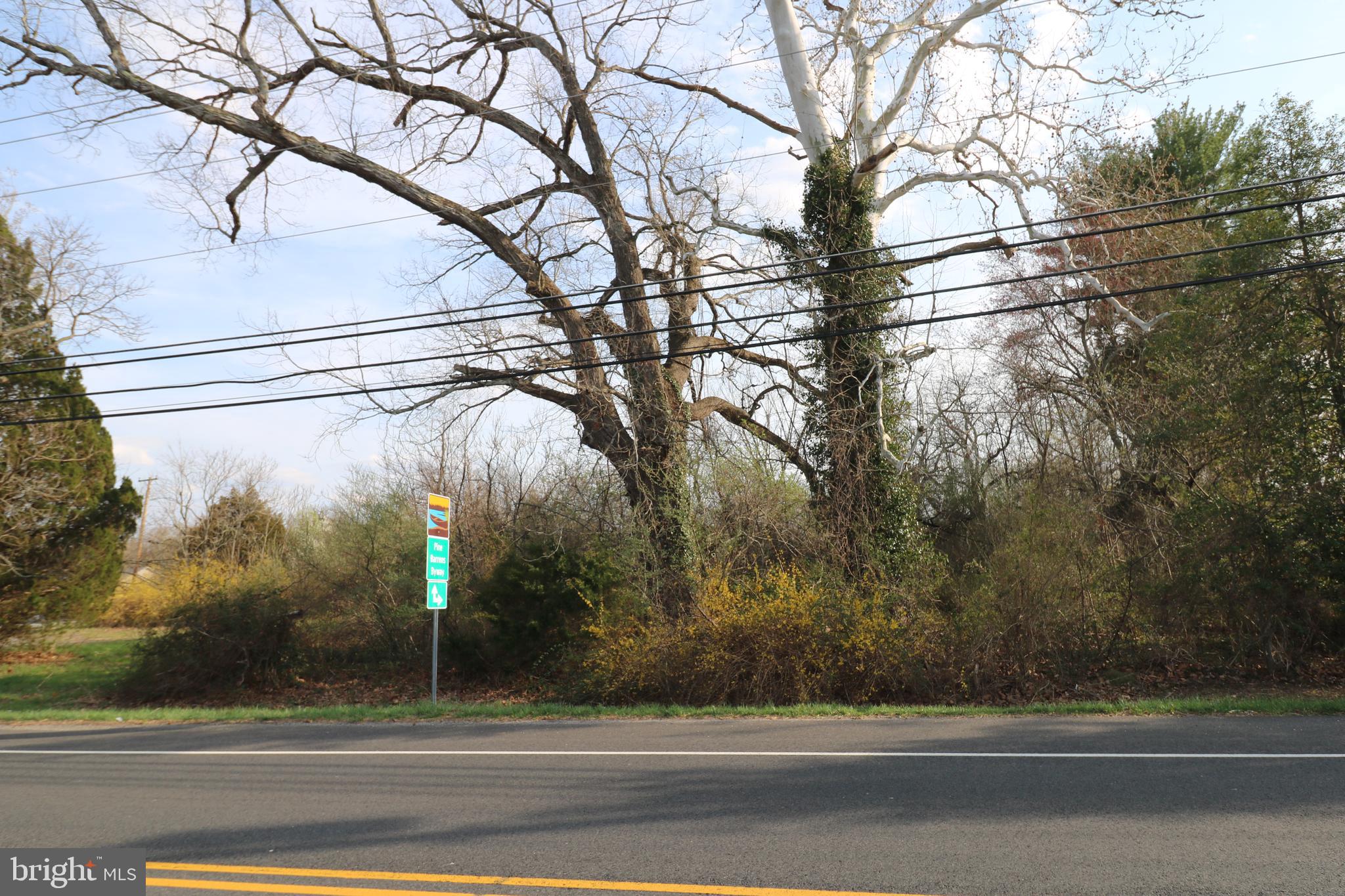3605 Nesco Road Hammonton, NJ 08037 - Photo 3 of 4 580 feet frontage on Columbia. About 280 feet deep