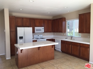 15131 Sorrel Road Victorville, CA 92394 - Photo 3 of 15
