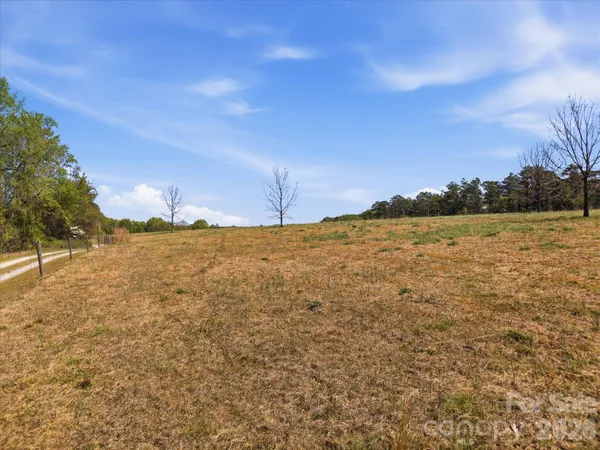 $205,000 | 52 McMillan Road, Cheraw, SC 29520