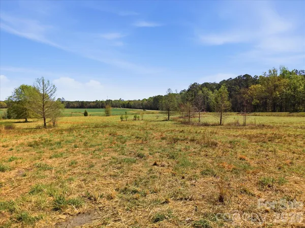 $205,000 | 52 McMillan Road, Cheraw, SC 29520
