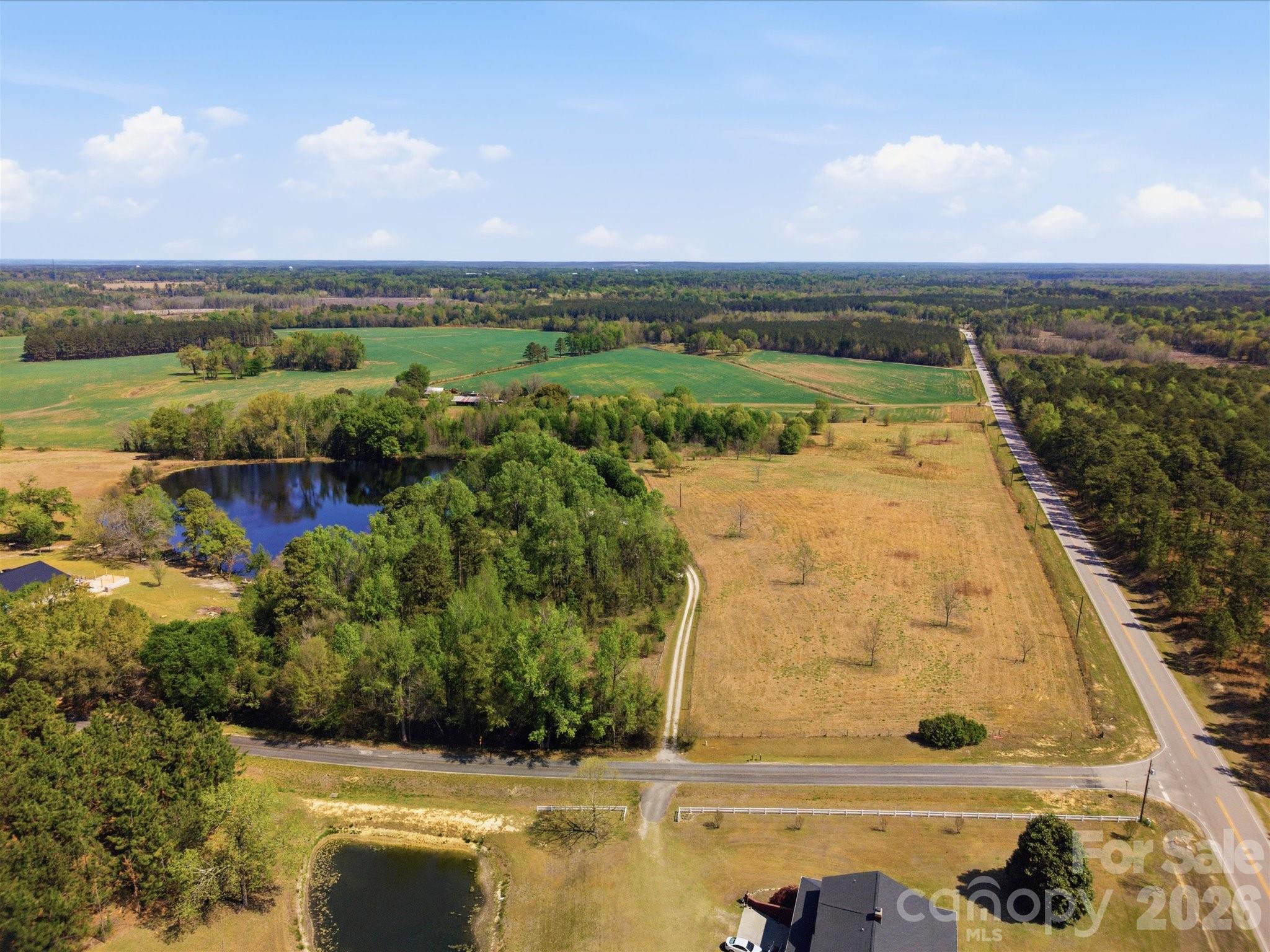 52 McMillan Road Cheraw, SC 29520 - Photo 3 of 46 Gallery Image 3