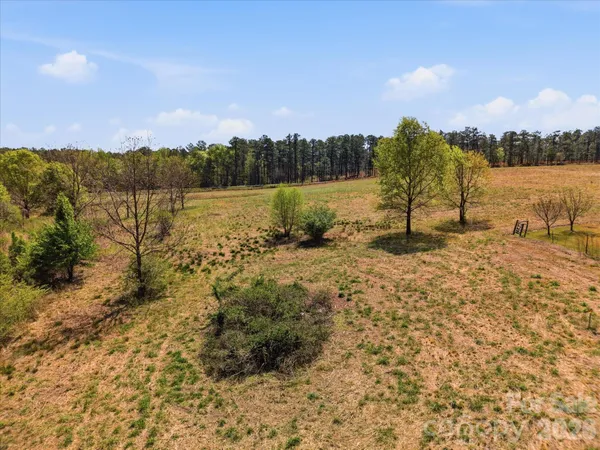 $205,000 | 52 McMillan Road, Cheraw, SC 29520