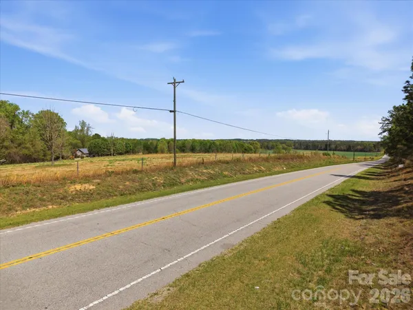 $205,000 | 52 McMillan Road, Cheraw, SC 29520