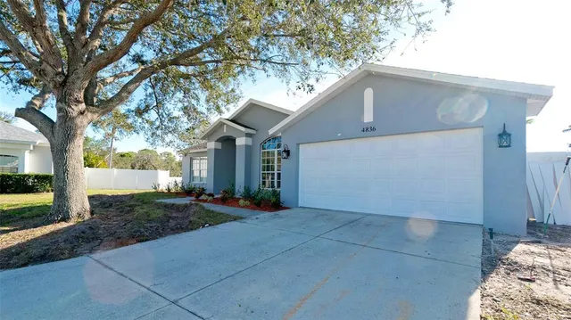 $8,500 | 4836 Turtle Bay Terrace, Bradenton, FL 34203