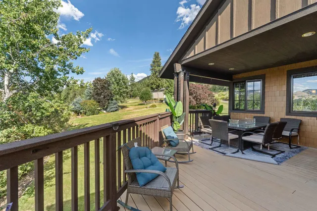 $950,000 | 1613 Coyote Way, Evans, WA 99126