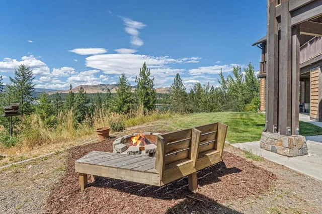 $950,000 | 1613 Coyote Way, Evans, WA 99126