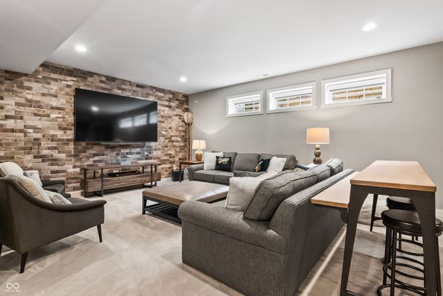 $990,000 | 10297 Timberland Drive, Fishers, IN 46040