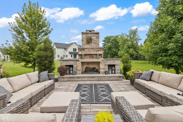 $990,000 | 10297 Timberland Drive, Fishers, IN 46040