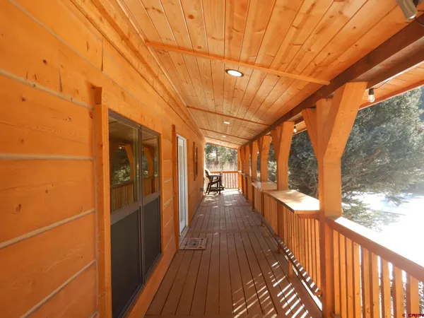 $1,195,000 | 526 Vista Del Rio Dr Fork, South Fork, CO 81154