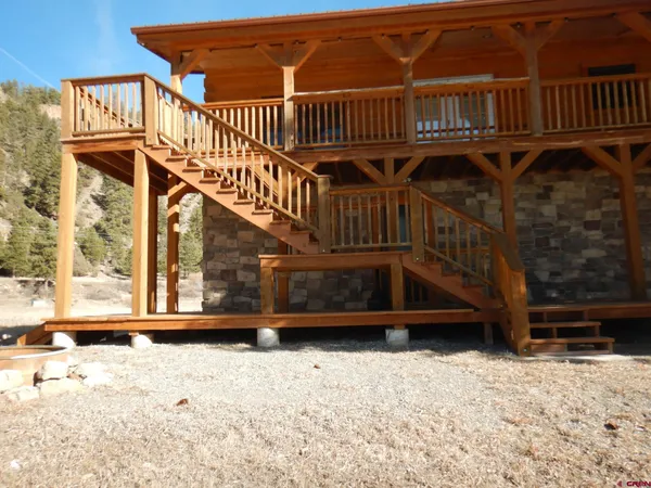 $1,195,000 | 526 Vista Del Rio Dr Fork, South Fork, CO 81154