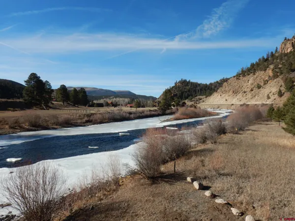 $1,195,000 | 526 Vista Del Rio Dr Fork, South Fork, CO 81154