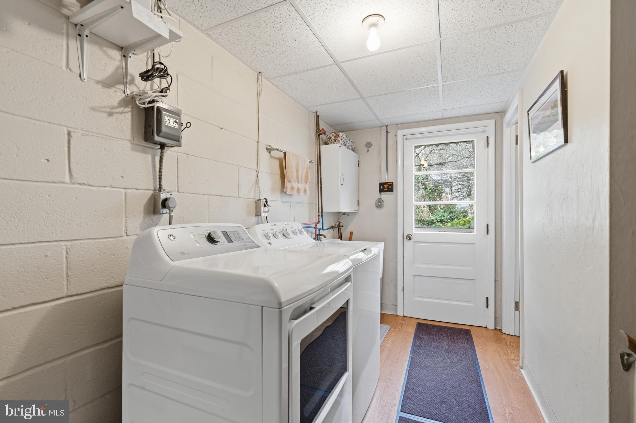 720 Evans Road Springfield, PA 19064 - Photo 29 of 38 a bathroom with a sink a toilet and shower