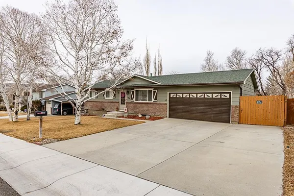 $319,000 | 1021 Elm Way, Rock Springs, WY 82901